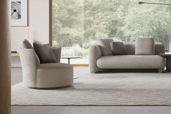 Enjoy LOVE CHAIR – Image 2